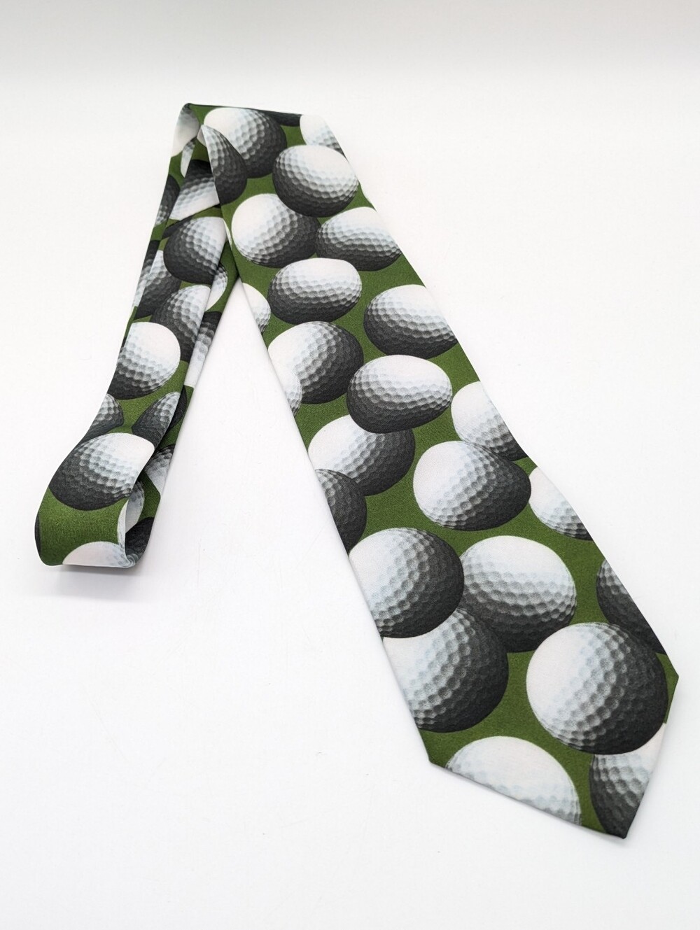 Vintage Ralph Marlin Just Balls Green White Golf Ball Novelty Mens Neck Tie
